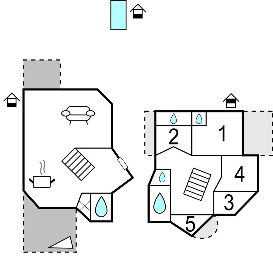 Beautiful Home in Pridraga With Wifi and 5 Bedrooms