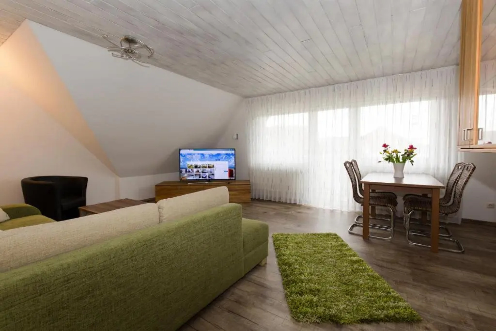 Ferienwohnung Haus zum Seehund mit Pool