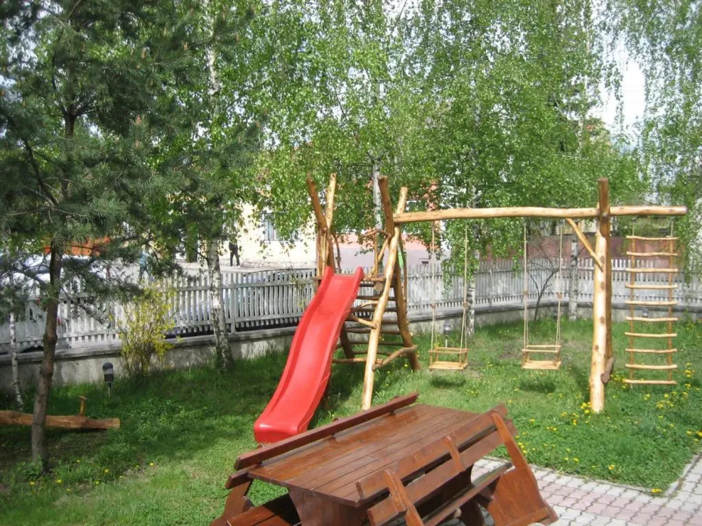 Lázár Pension & Restaurant