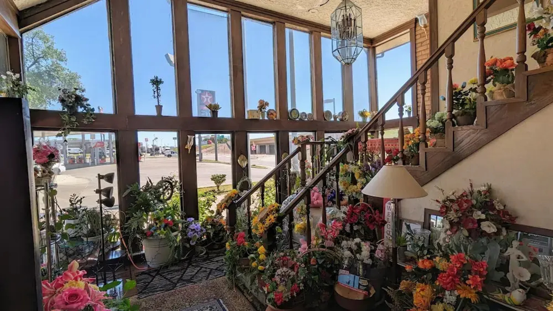 Edelweiss Inn And Suites