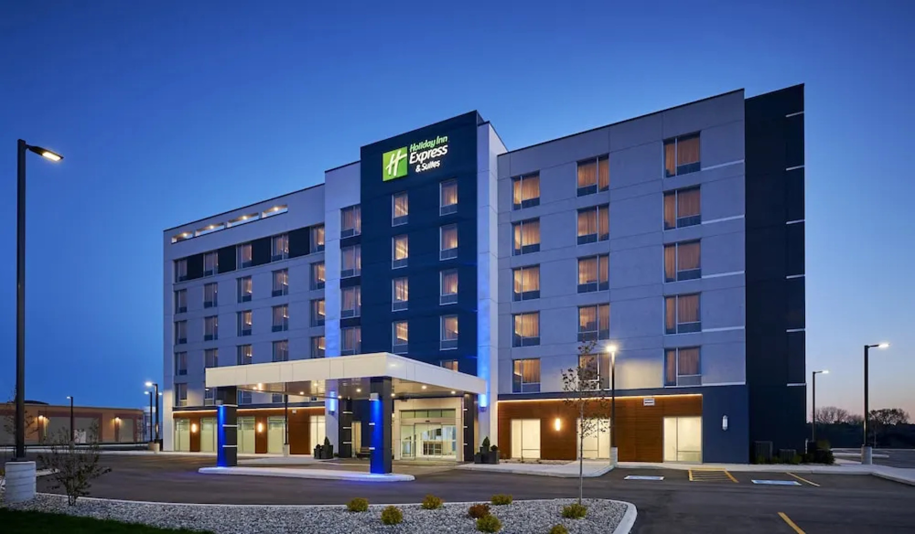 Holiday Inn Express & Suites Windsor East – Lakeshore, by IHG