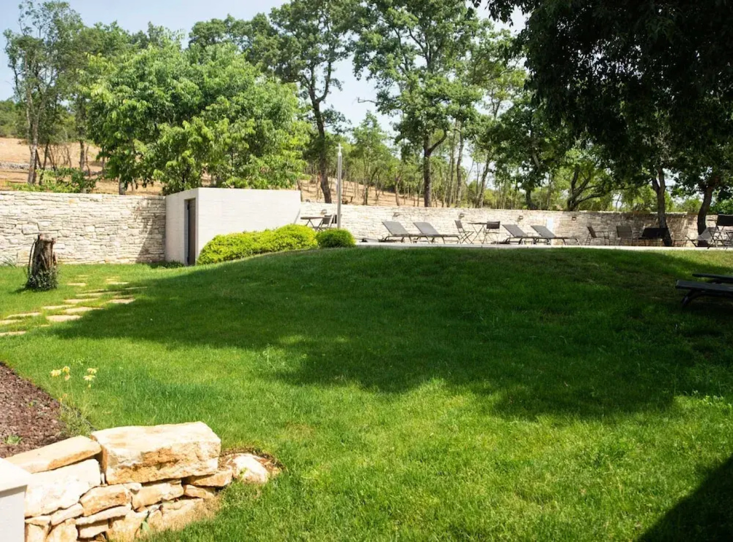 The Poolside Stone House in Bale