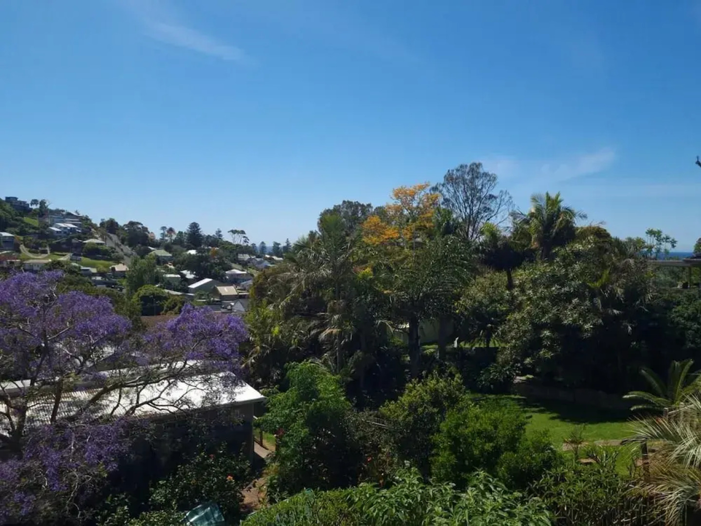 Treeview - A Beautiful 3-bed House in Kiama