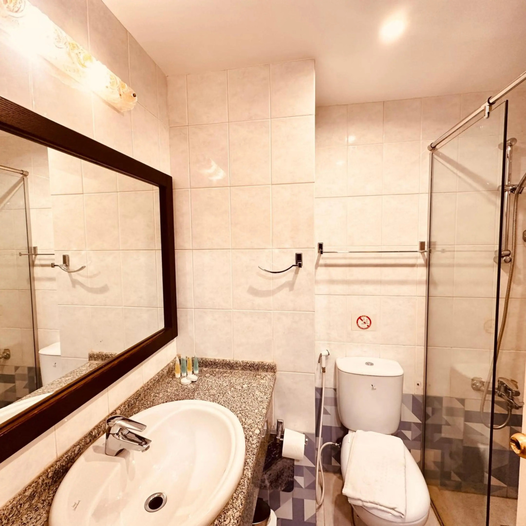 Aquavista Hotel & Suites