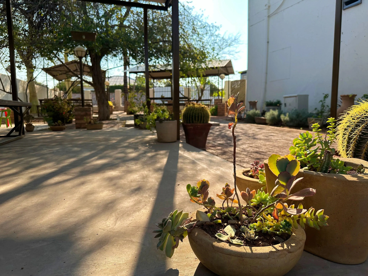 The Farmhouse B&B Beergarden CC