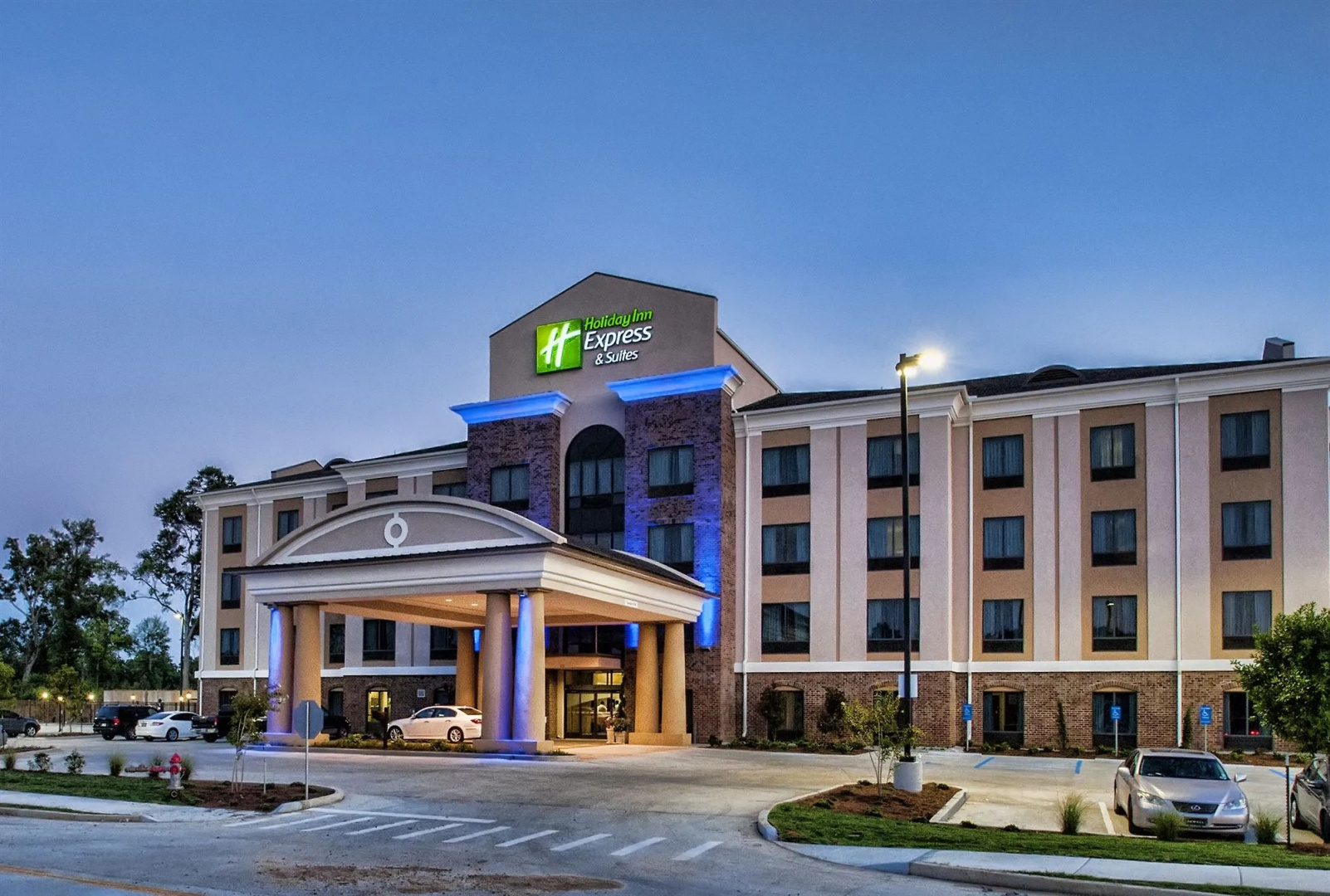 Holiday Inn Express Hotel & Suites Natchez South by IHG