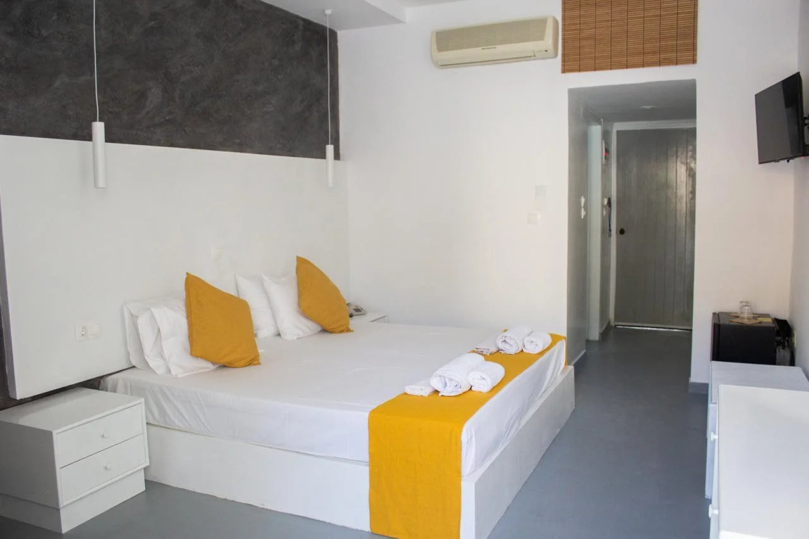 Ladiko Inn Hotel Faliraki - Anthony Quinn Bay