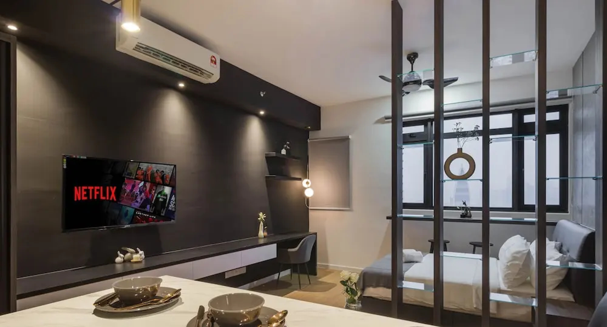 Chambers Residence, Sunway Putra Mall