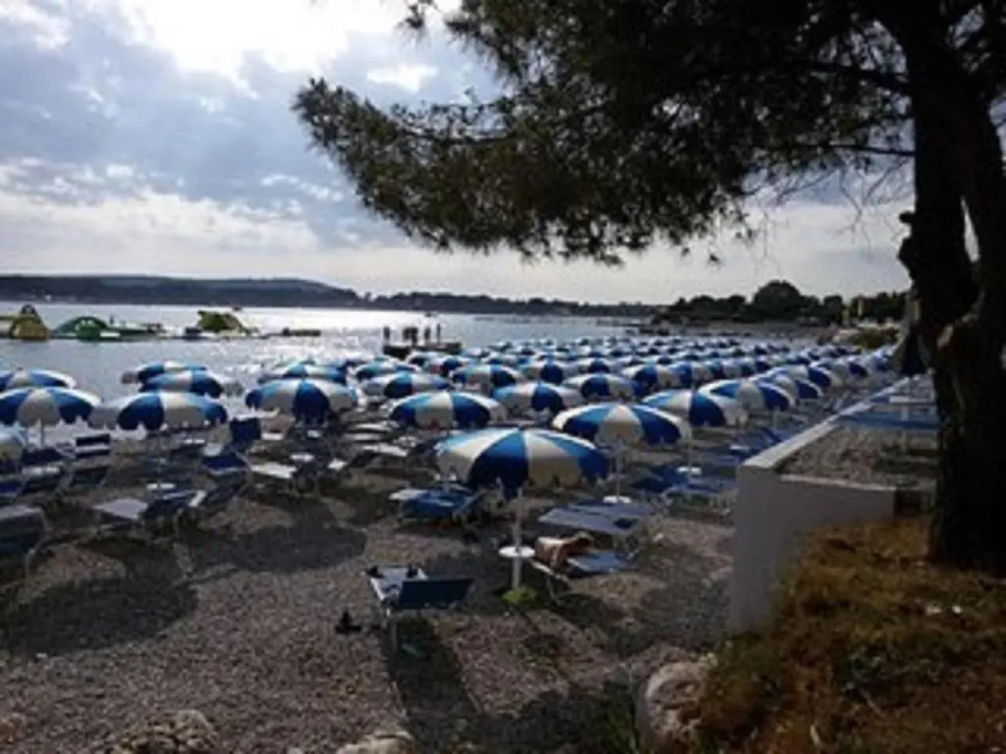 Apartments Eržen 140