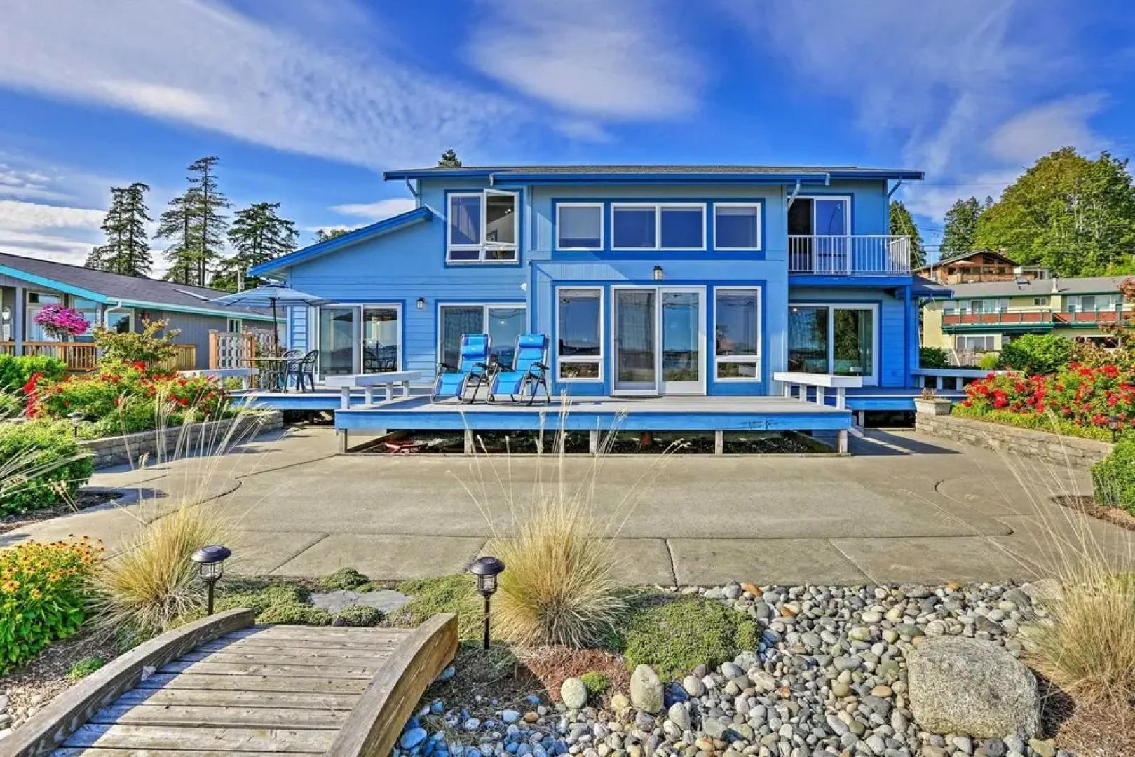 Birch Bay Waterfront Home - Steps to Beach!