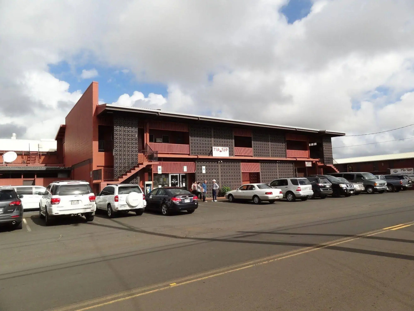 Tip Top Motel Cafe & Bakery