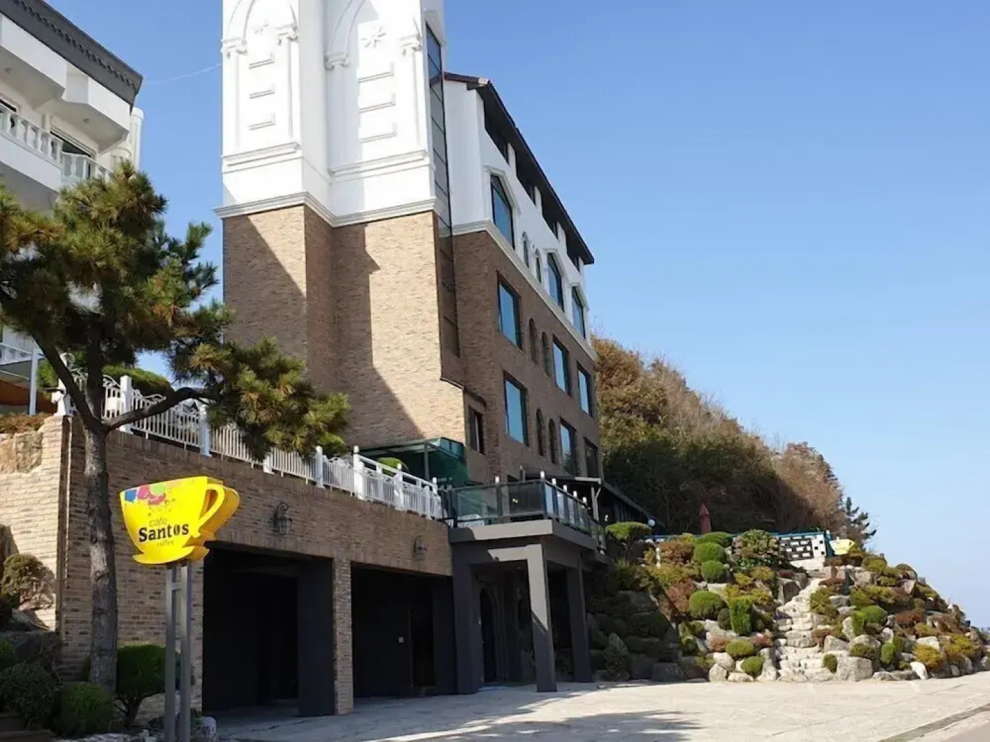 Yangyang Maldives Pension