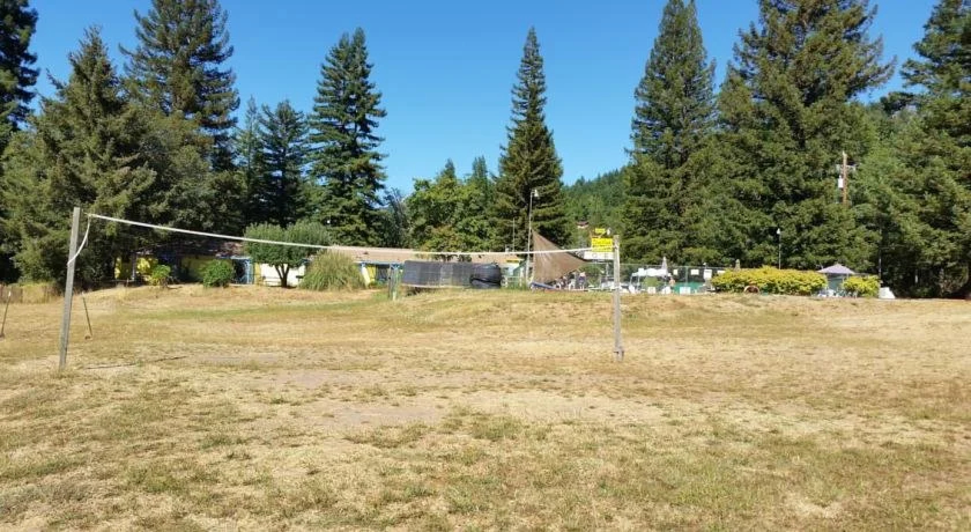 Dean Creek Resort