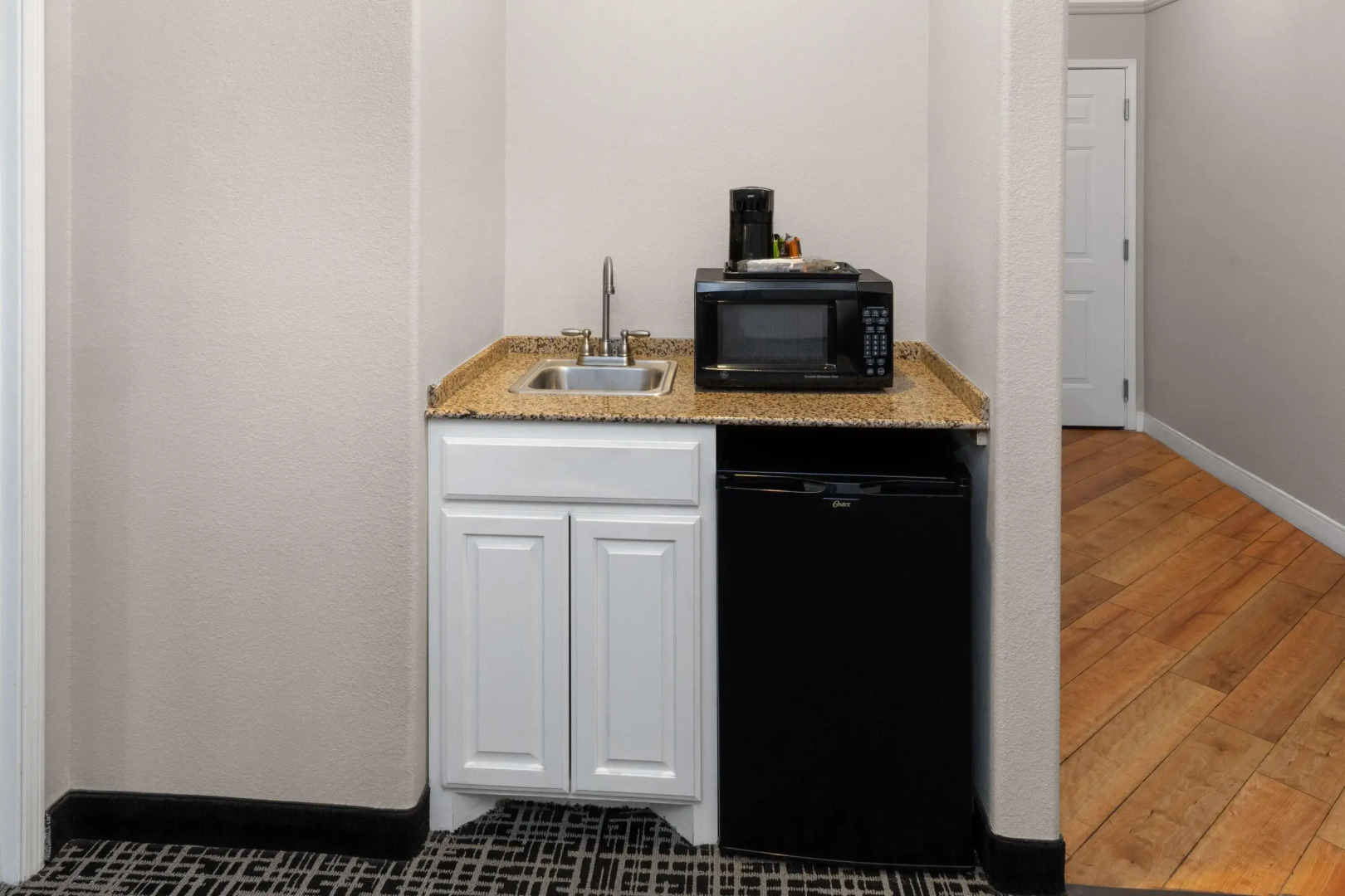 La Quinta Inn & Suites by Wyndham Brownwood