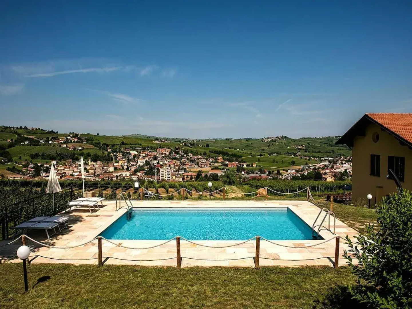 Nifty Apartment in S. Maria Della Versa With Pool