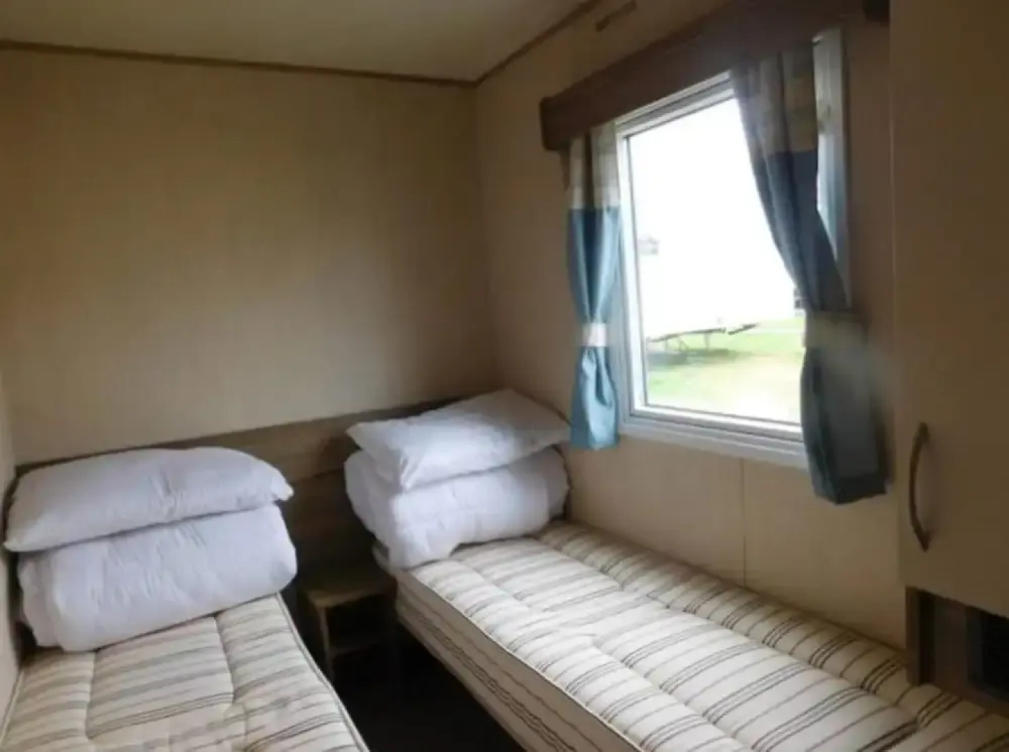 Lynch Lane Lodge - Relax in Weymouth