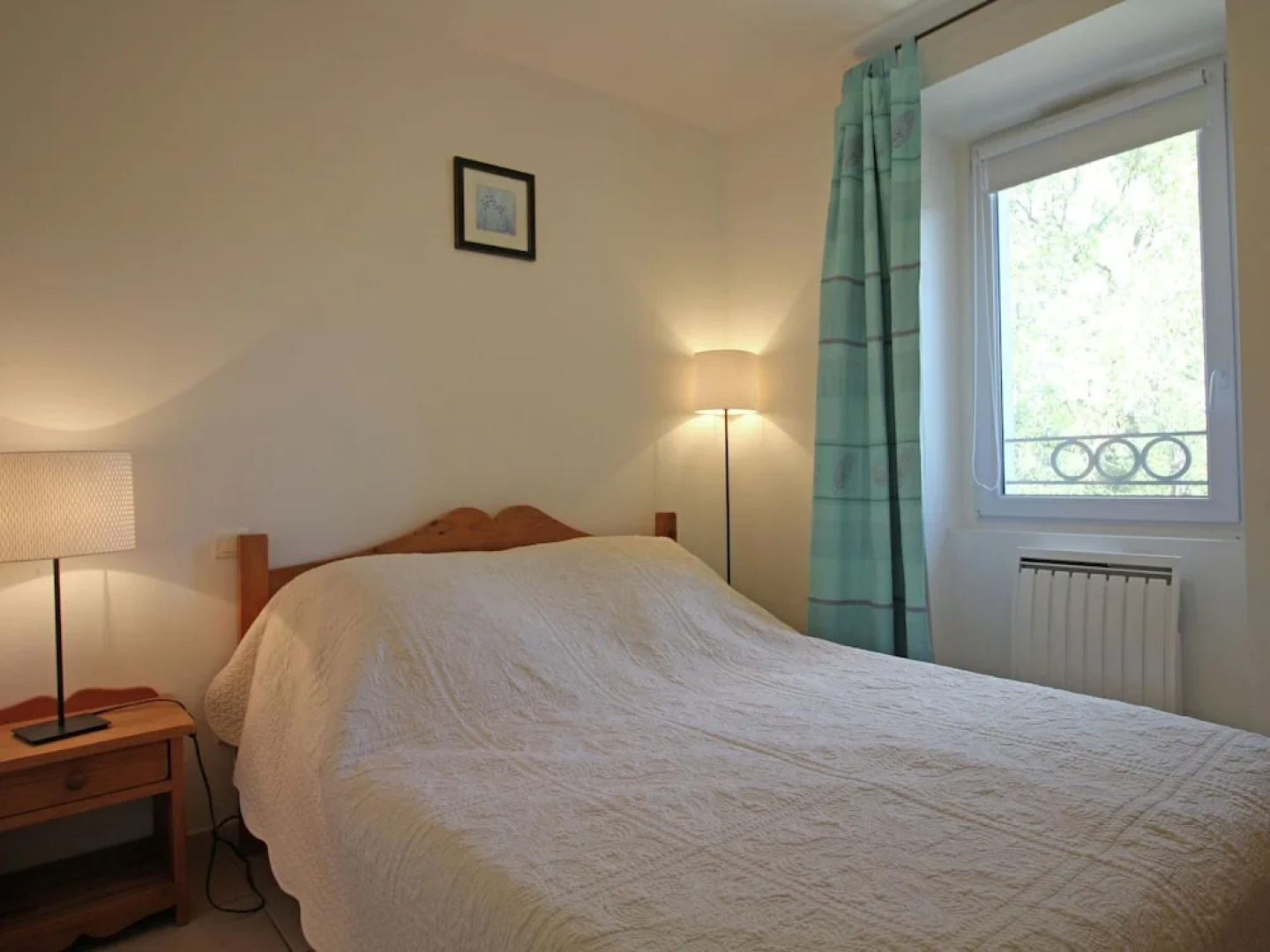 Magnificent Holiday Home with Swimming Pool in Oppede