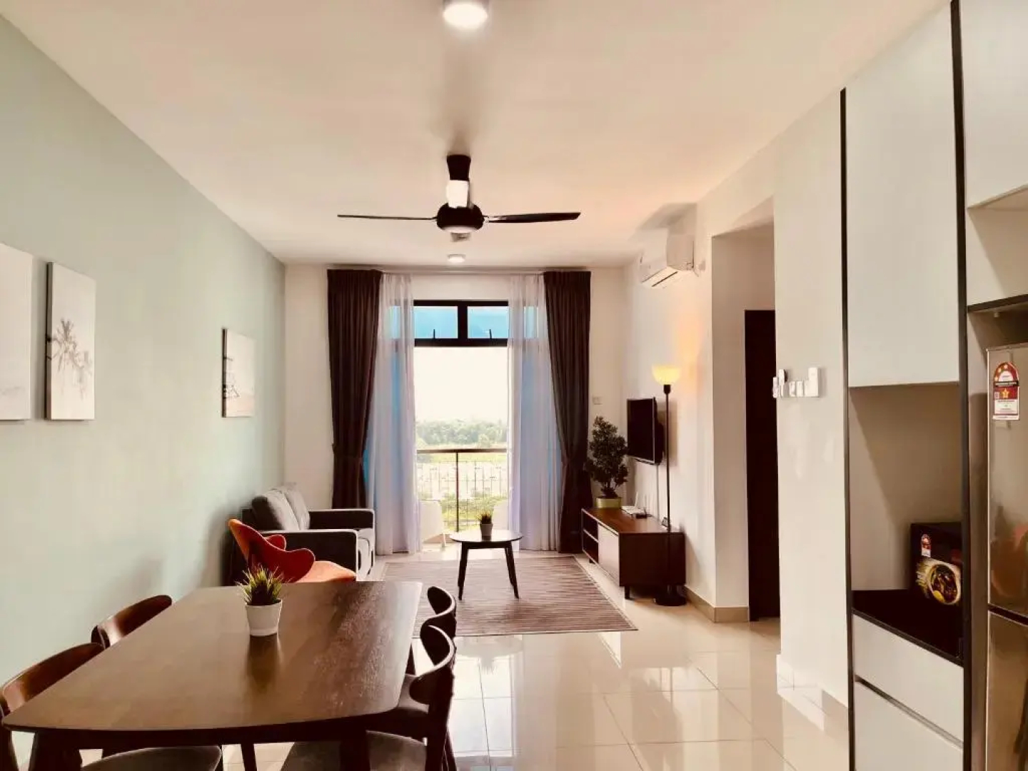 Sofeya Desaru Guest House with Pool and Wifi