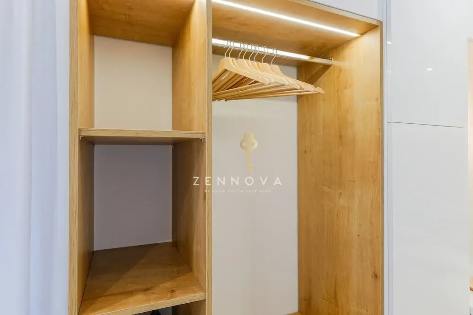 Zennova 72 Tsinari Luxury Suite