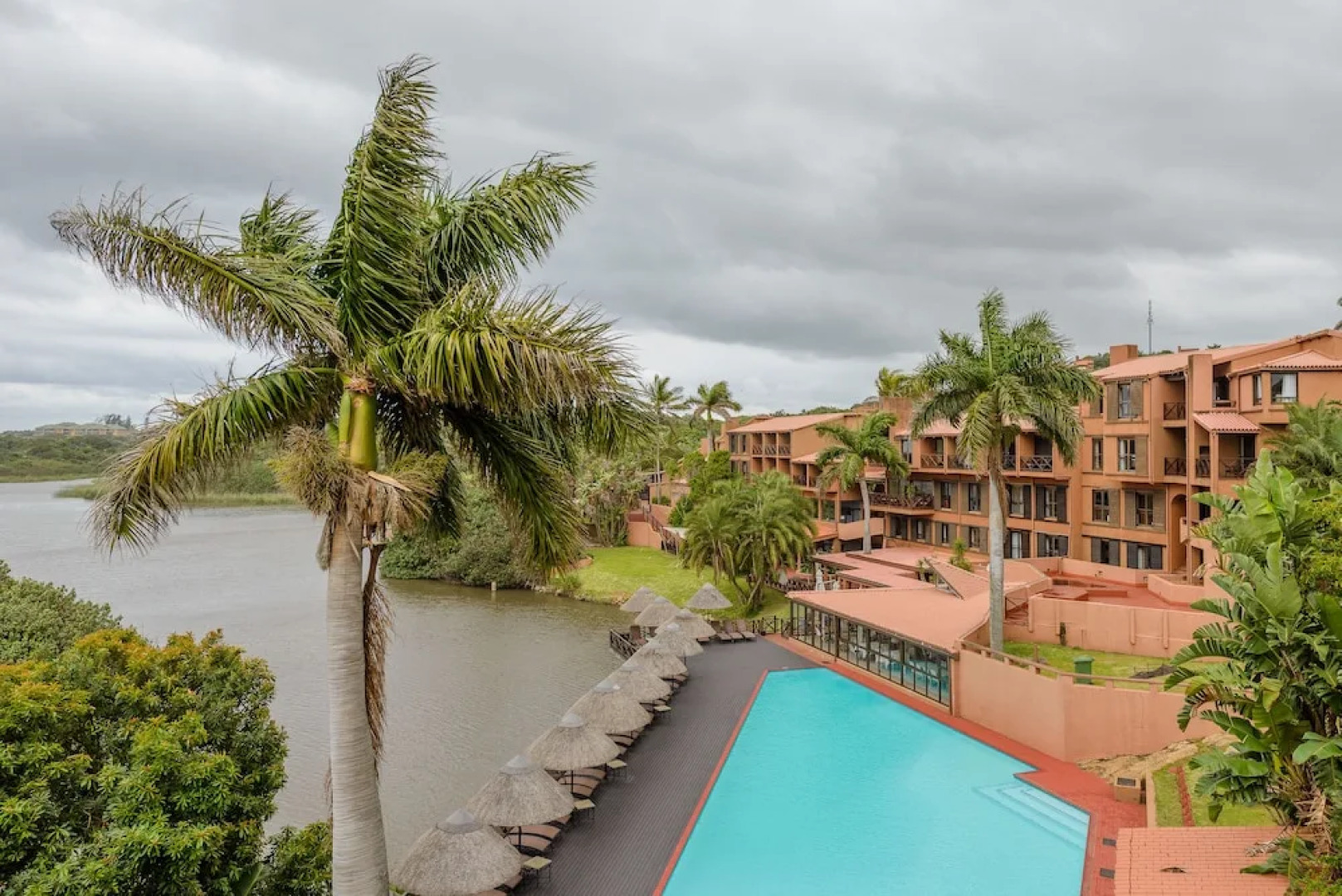 San Lameer Villa Rentals Bachelor Studio 2515