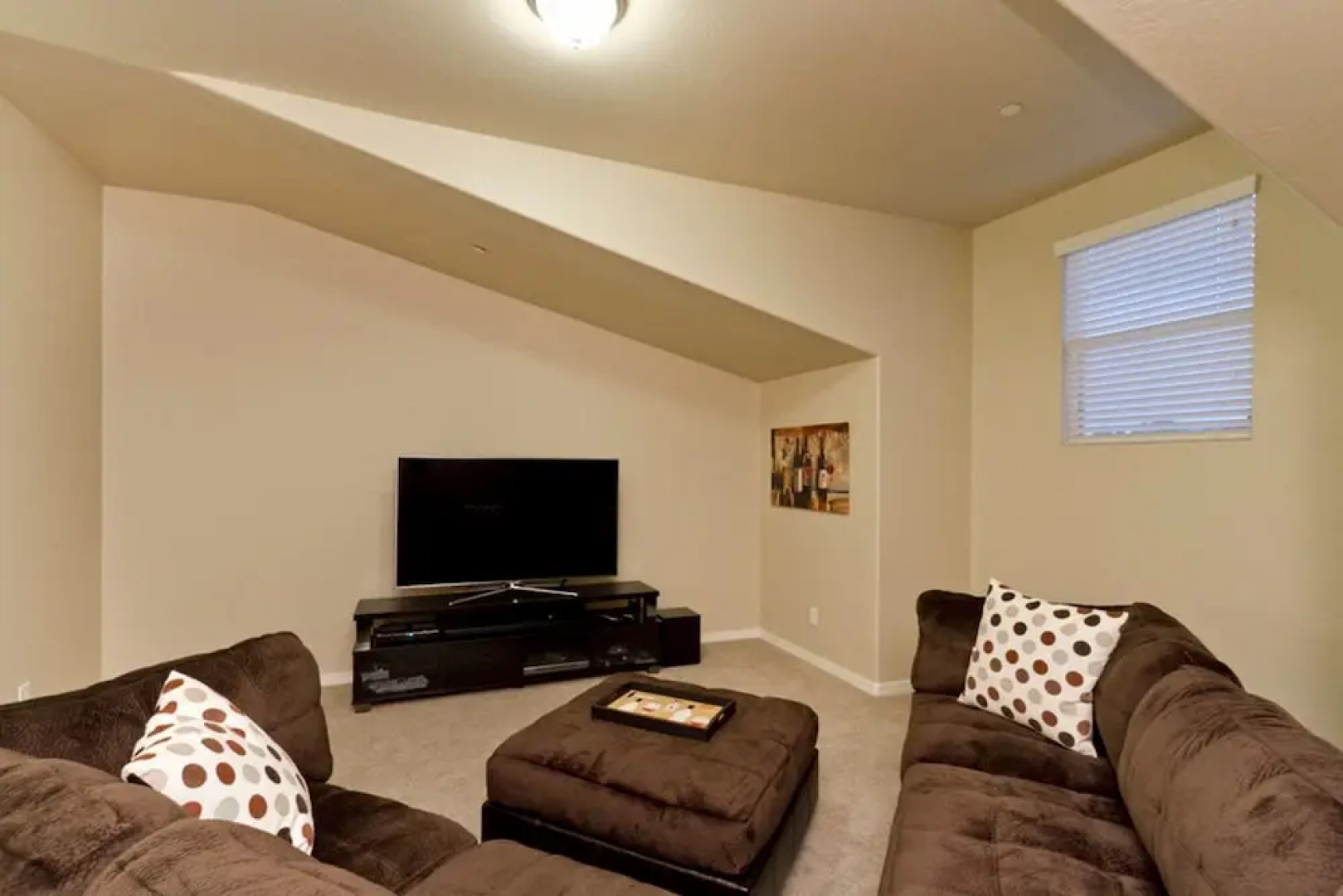 Some Kind of Wonderful 3 BR by Casago