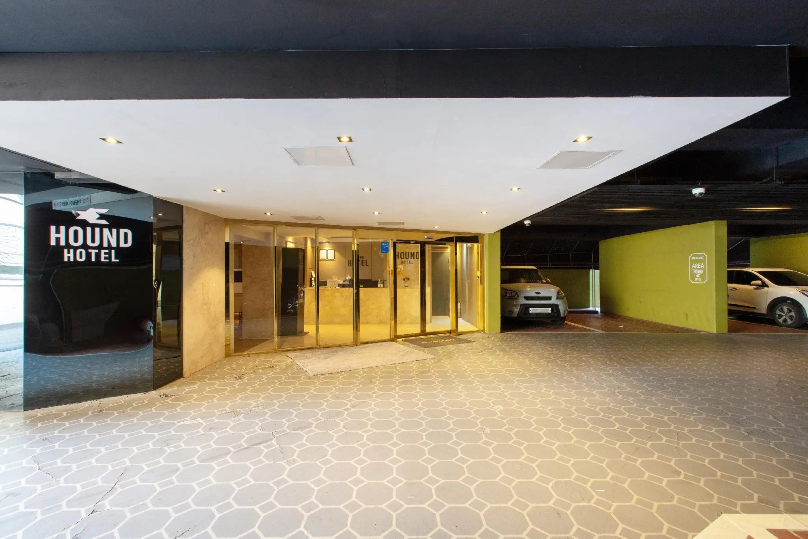 Hound Hotel Seomyeon - Bumcheon