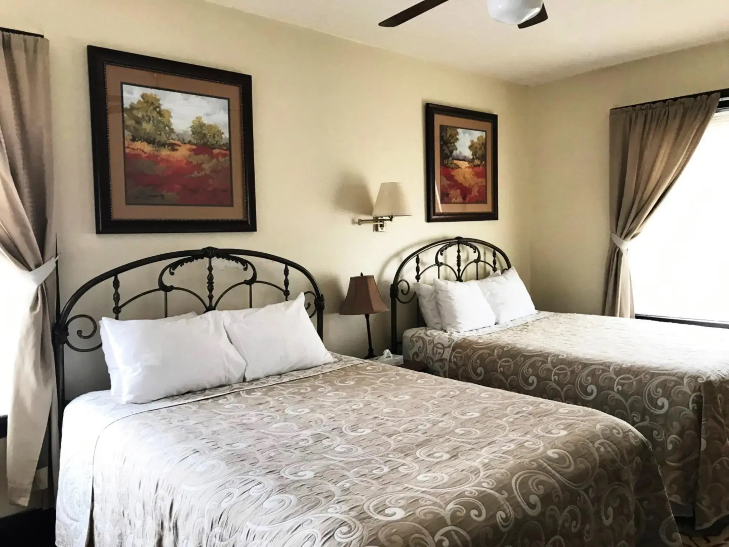 Riverside Hot Springs Inn & Spa - Adults Only