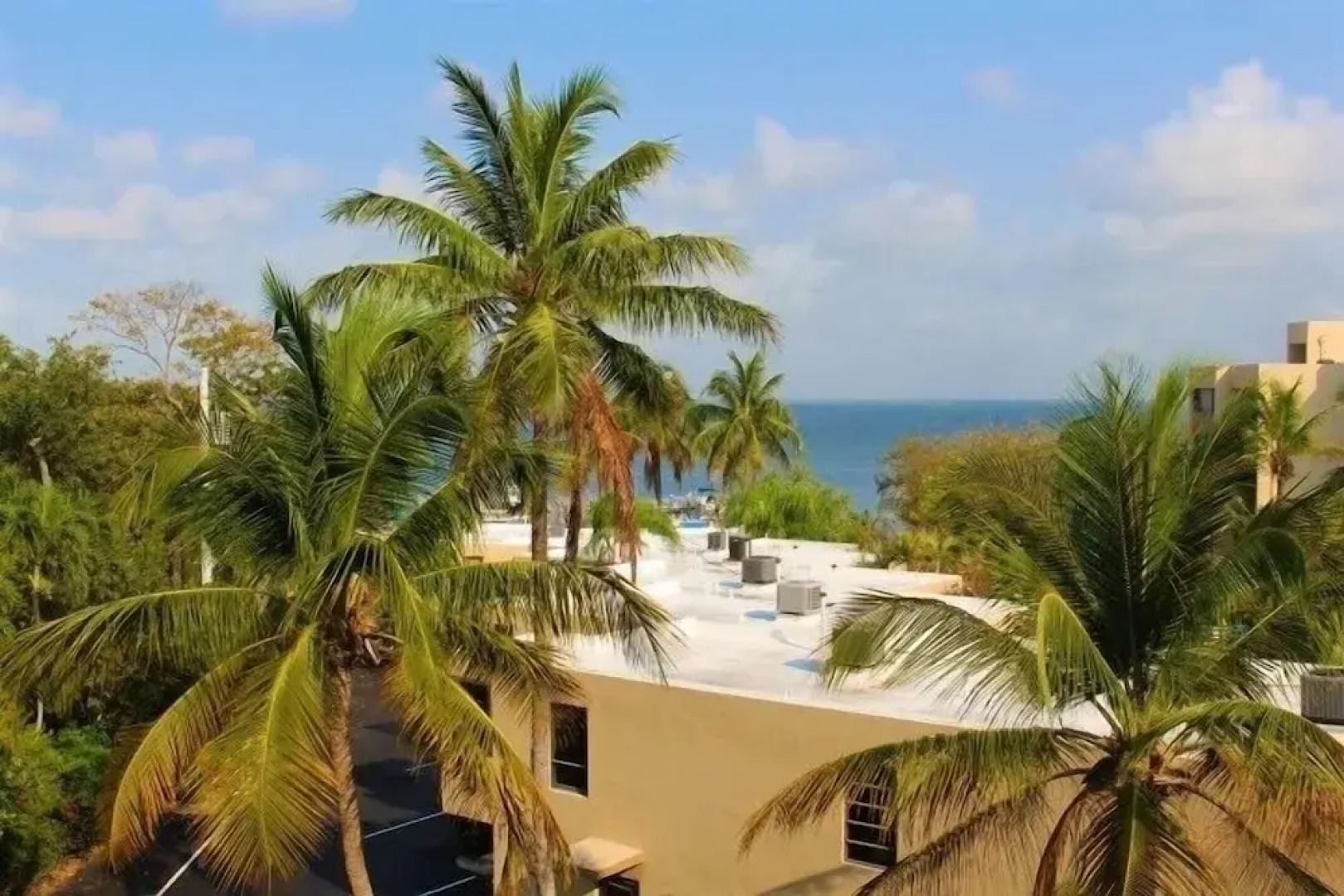 End Unit With Ocean Views And Juliet Balcony. 2 Bedroom Condo by RedAwning