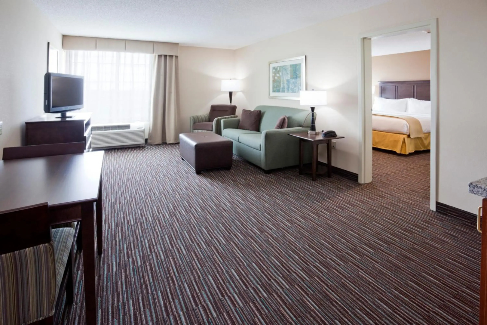Holiday Inn Express & Suites Willmar by IHG