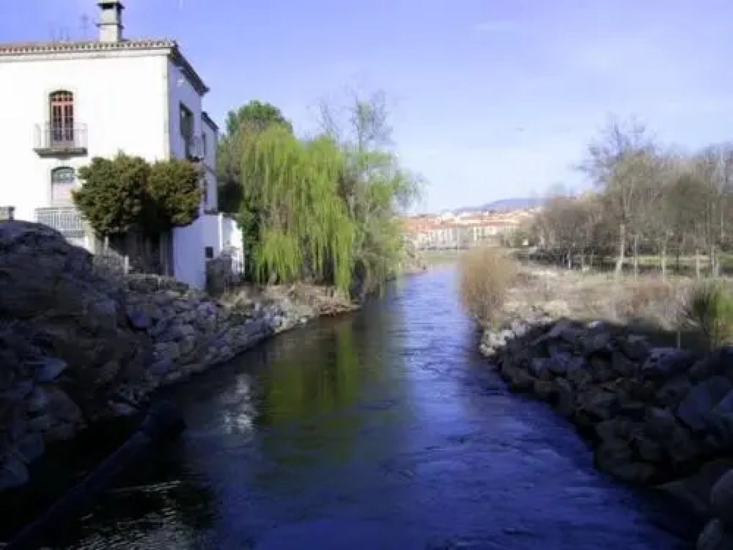 Casa Rural La Central La Higuerilla