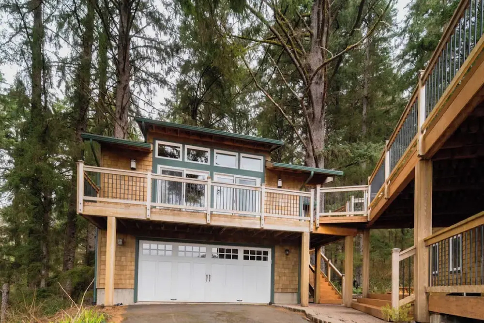 Seagrove by Avantstay Treetop Haven w/ Coastal Views