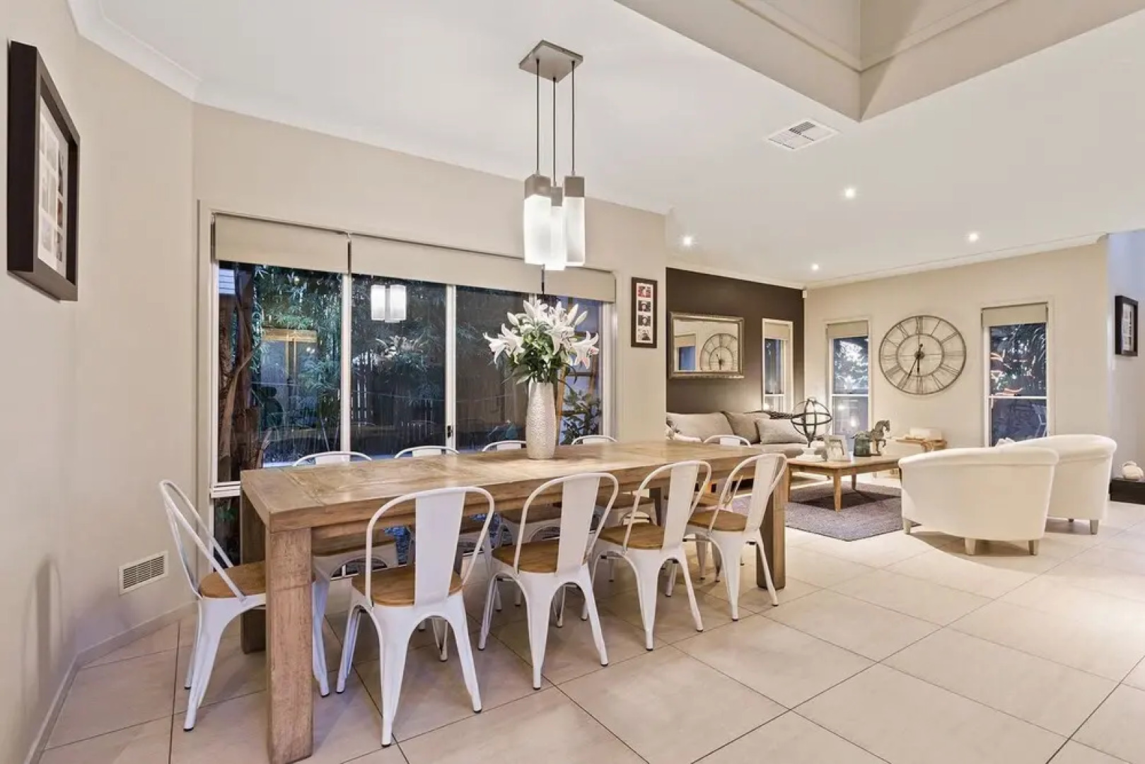 Resort Style Home near Airport & CBD