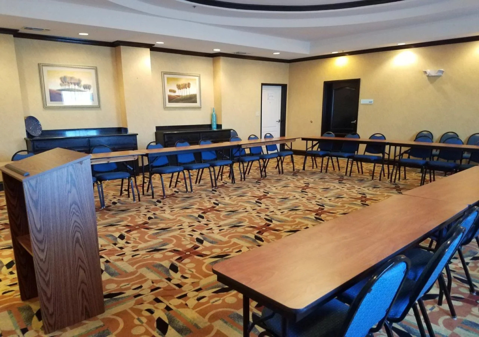 Holiday Inn Express Hotel & Suites Royse City by IHG