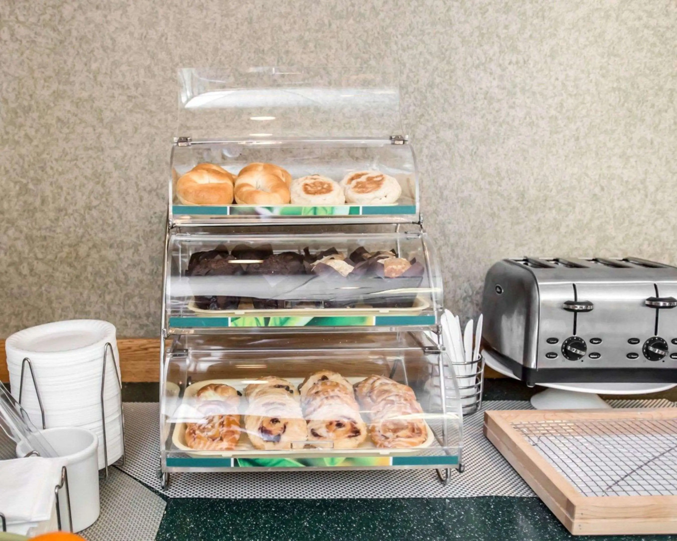 Quality Inn New Columbia–Lewisburg