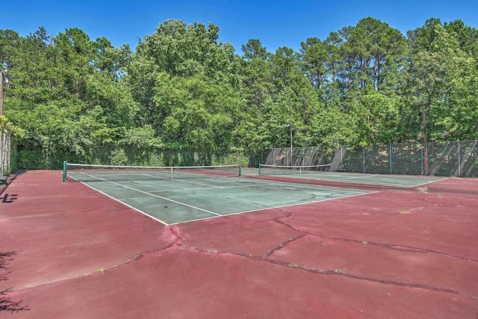 Stunning Hot Springs Condo on Lake Hamilton!