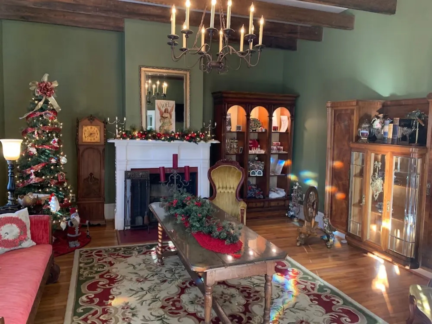 Bama Bed & Breakfast Campus