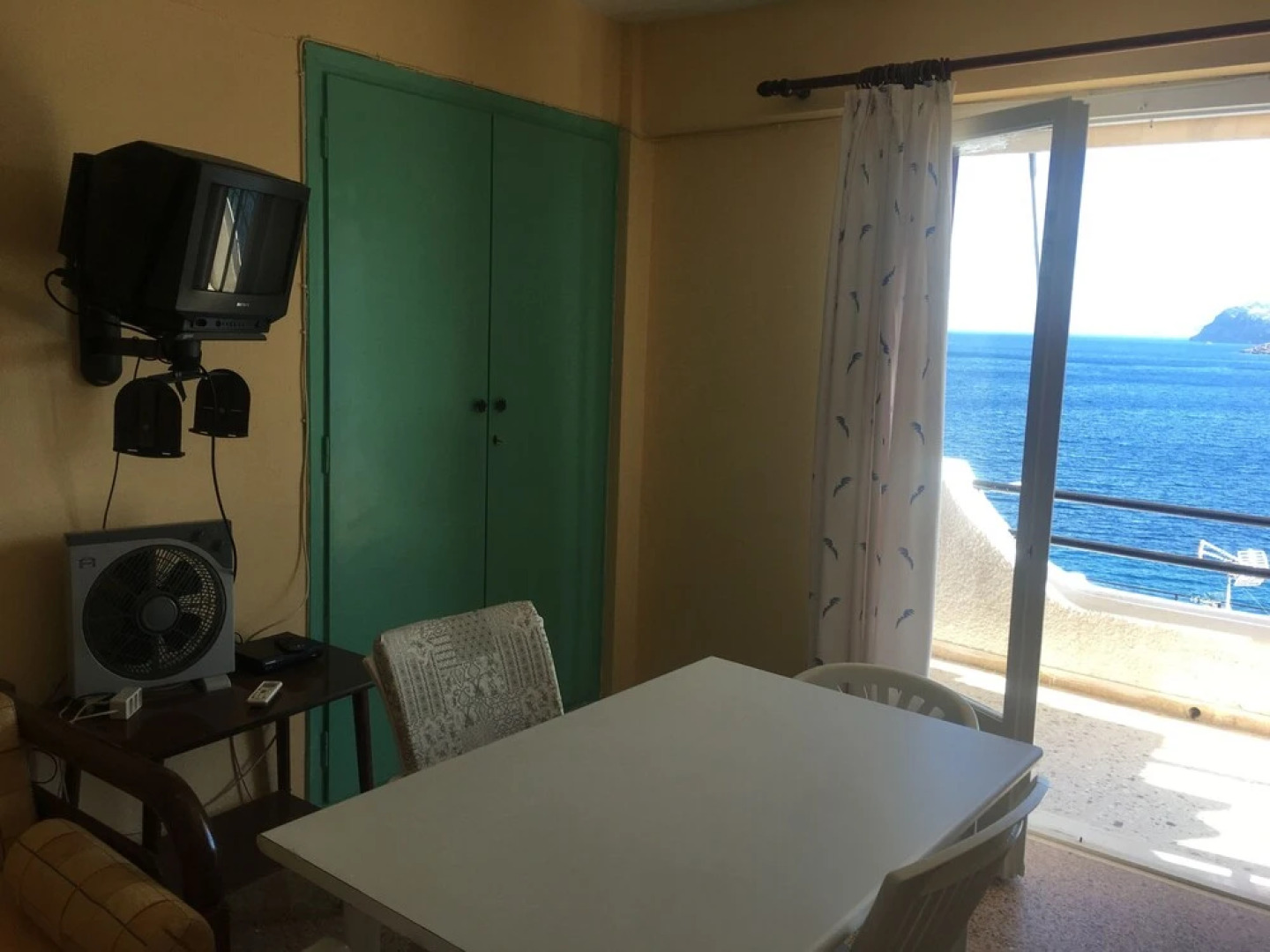 Daskalio Resort Adamis