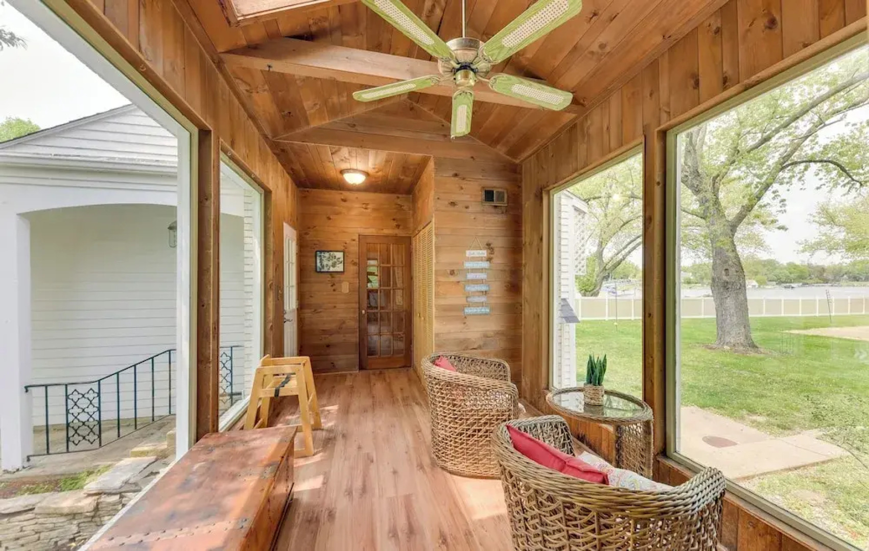 Pistakee Lake Estate w/ Boat Dock & Hot Tub!