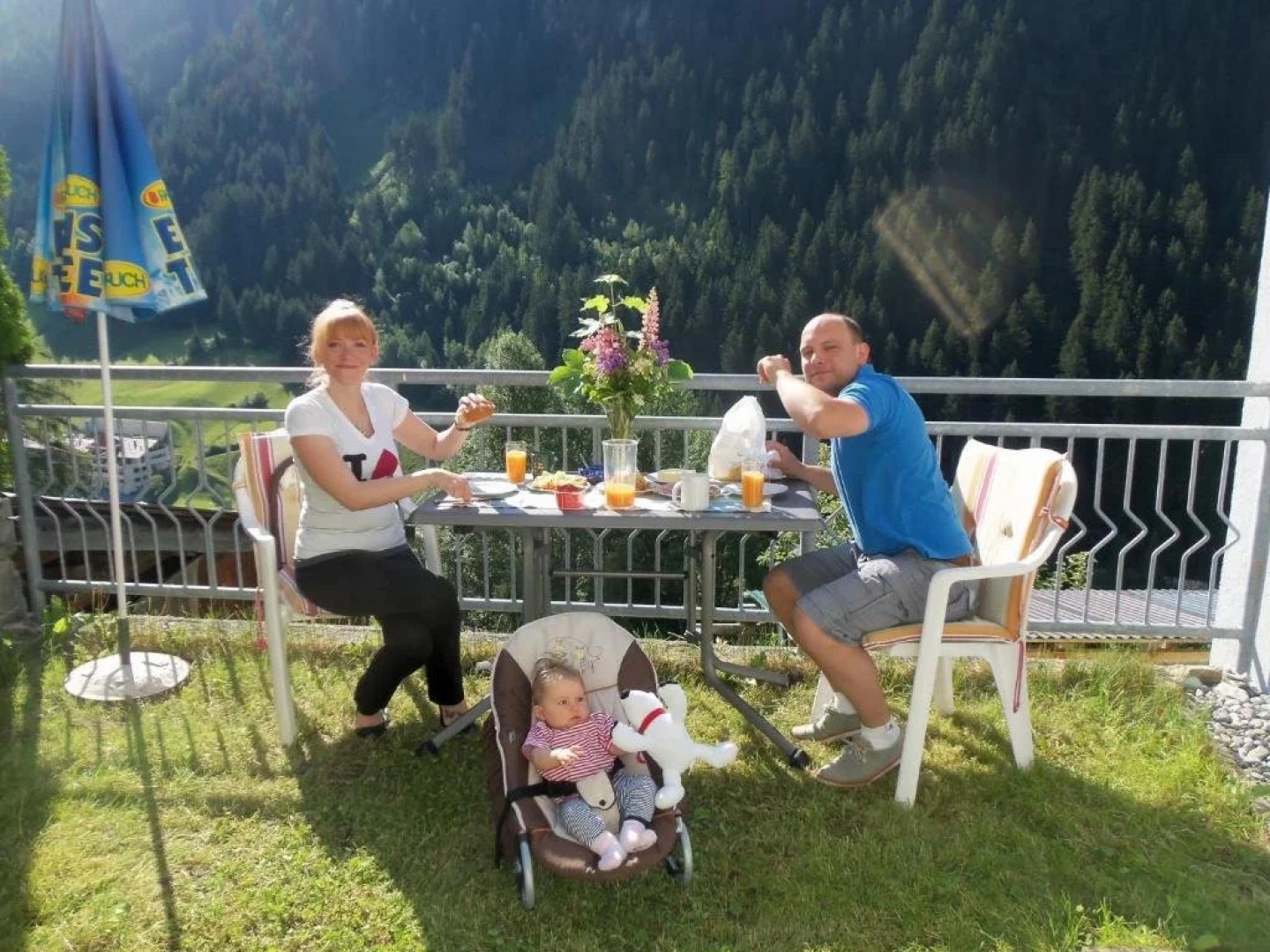 Apart Garni Dorfblick