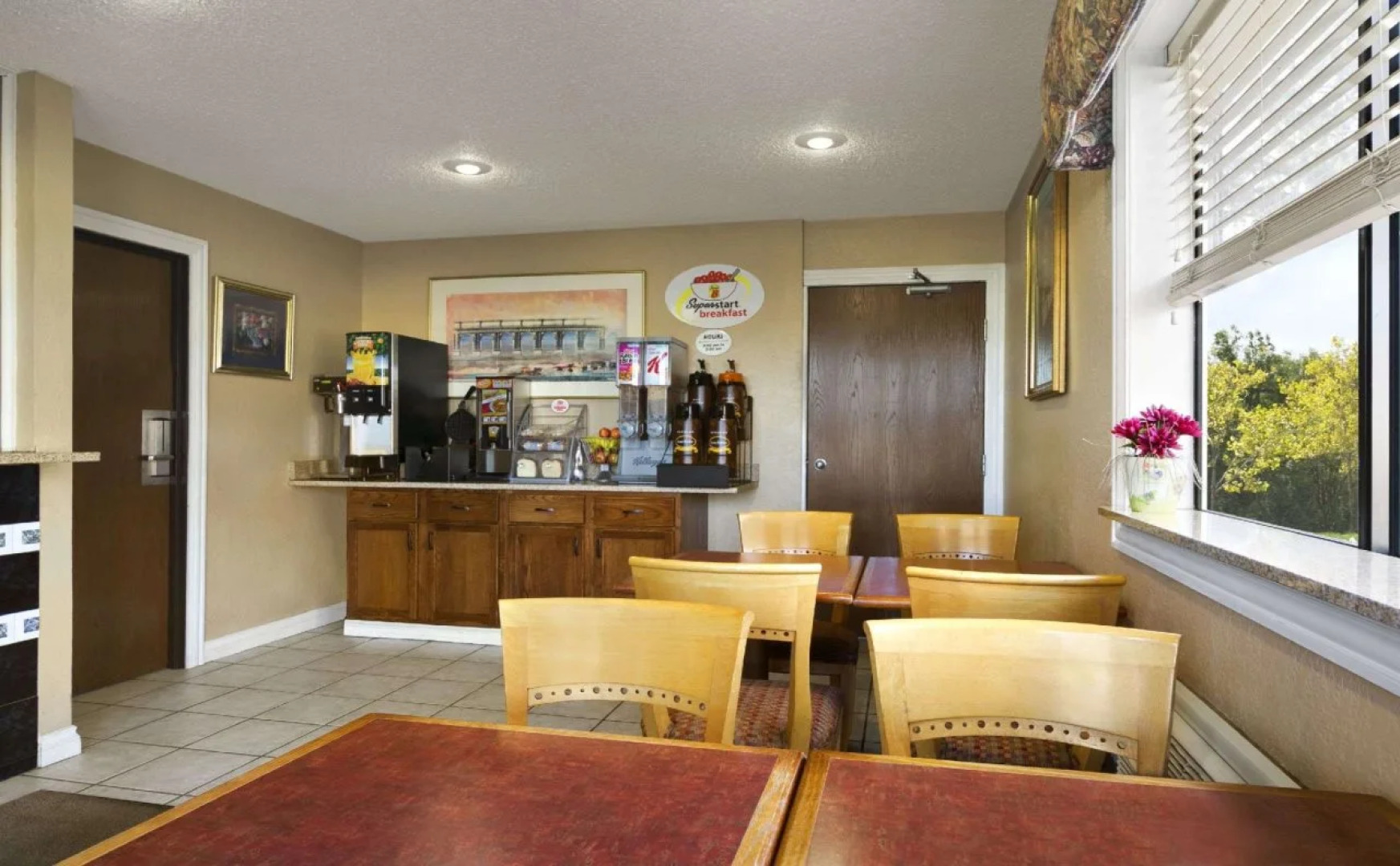 Super 8 By Wyndham Kalamazoo