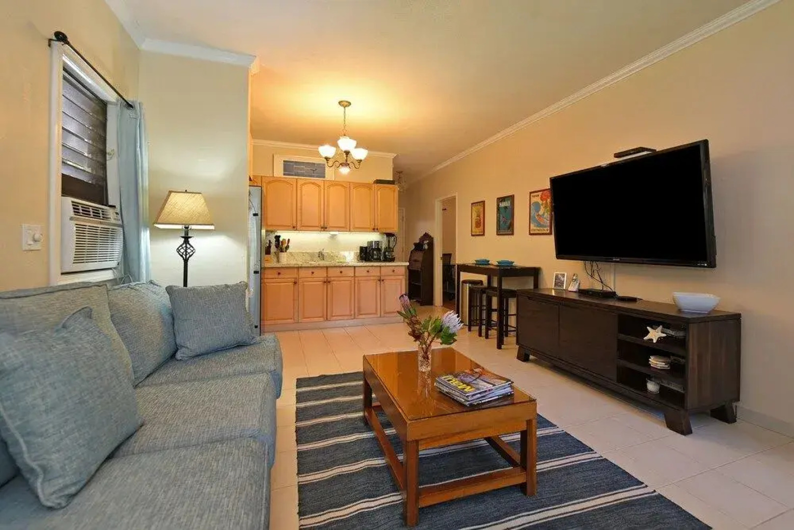 Pohailani 131 by RedAwning