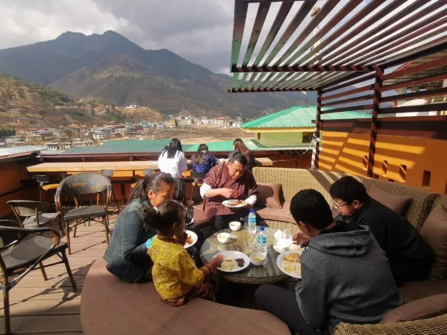 Ludrong Hotel