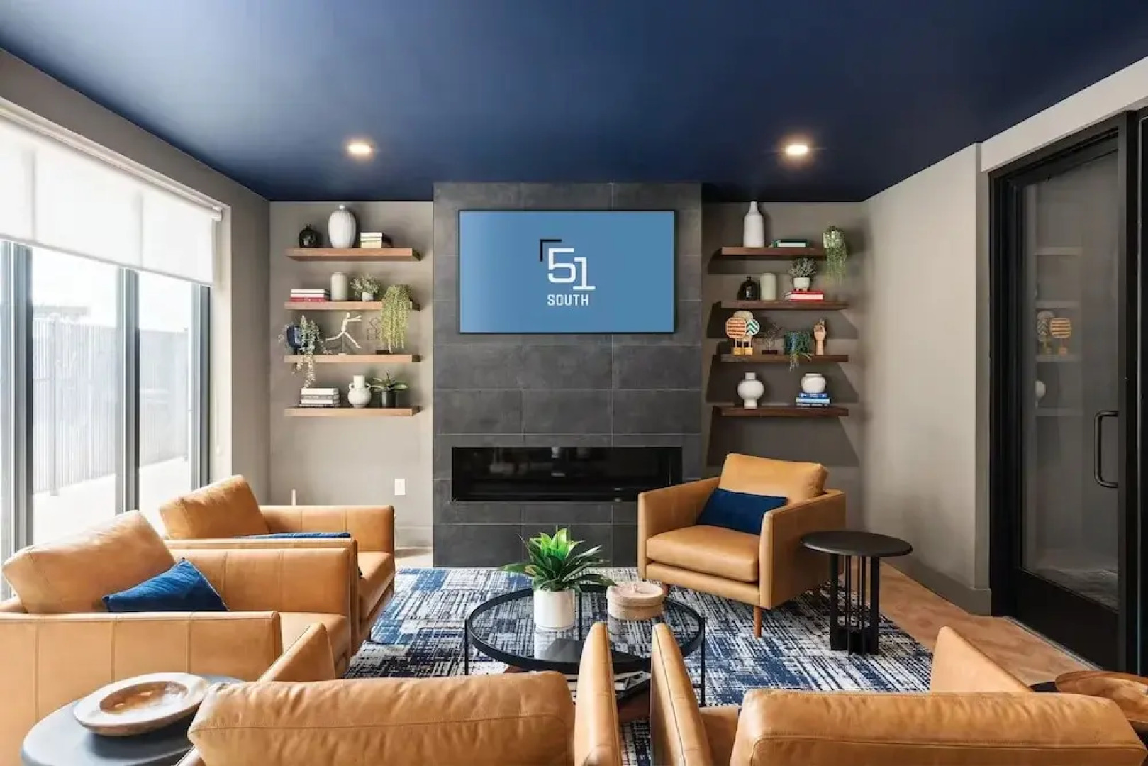 Luxury Apartments by Hyatus White Plains