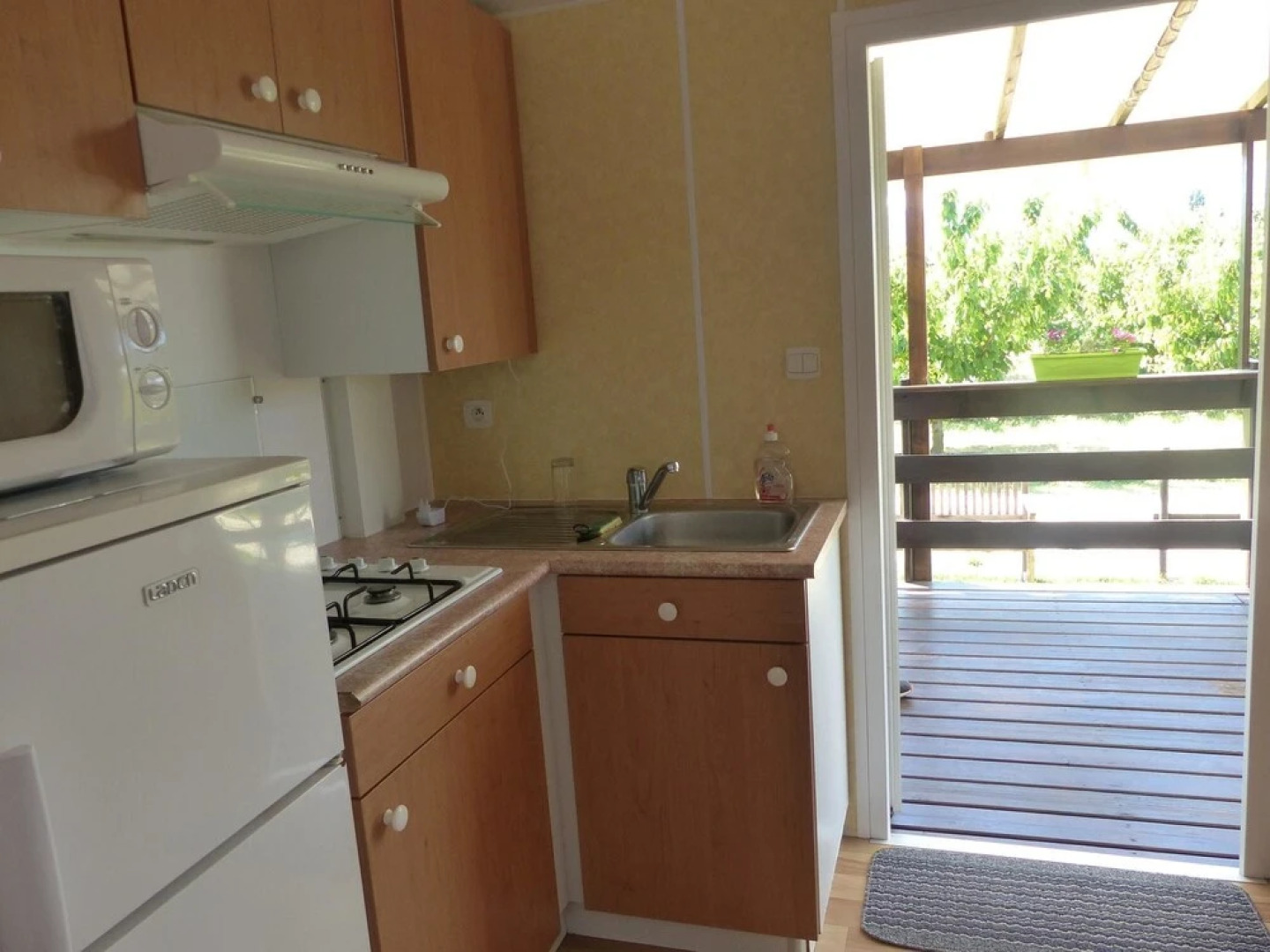 Bungalow With one Bedroom in Elne, With Wonderful Mountain View and Te