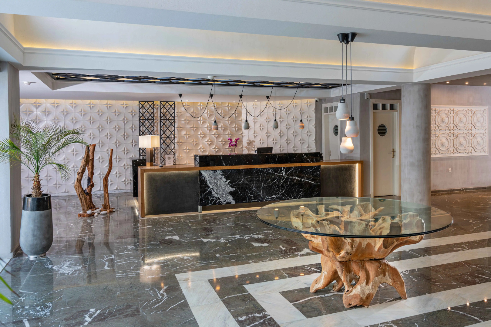 Delfina Tropic Beach