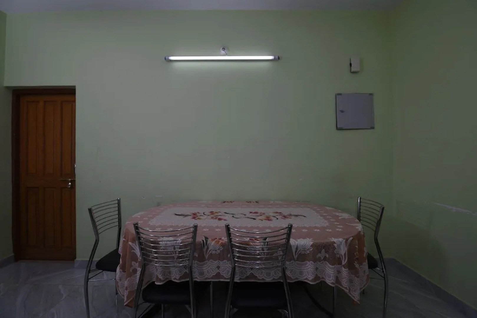 OYO 22994 Home Cozy 2BHK Near Mall De Goa