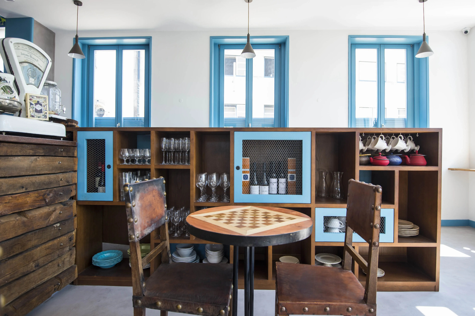 Des Arts- Guesthouse - Hostel