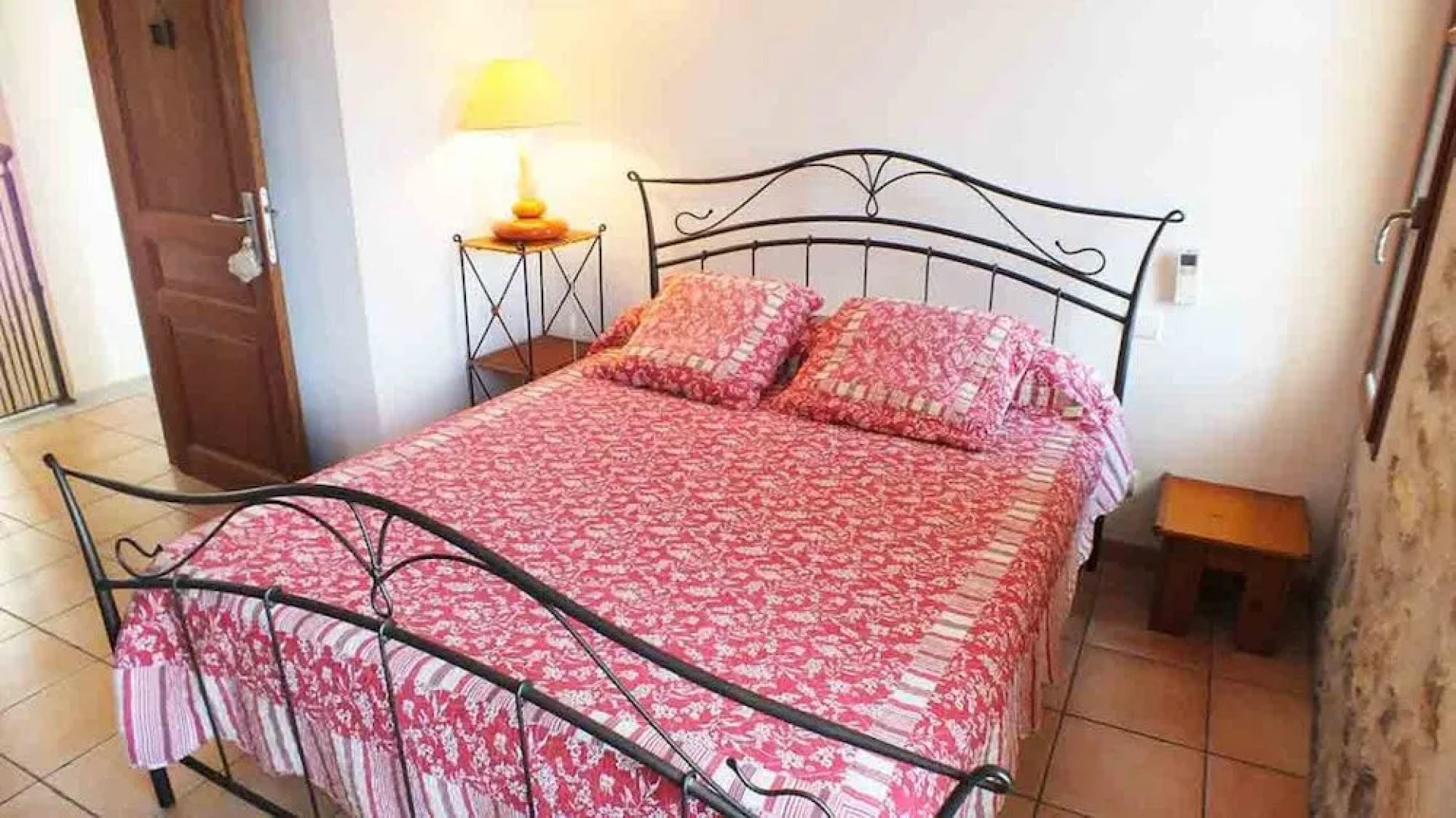 Écurie De Cucugnan. Chambres d'hotes