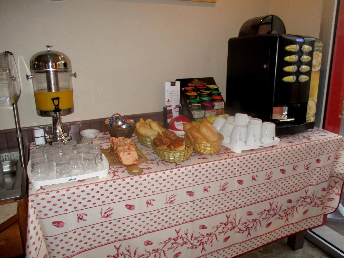 Logis Hotel Le Clos Charmant