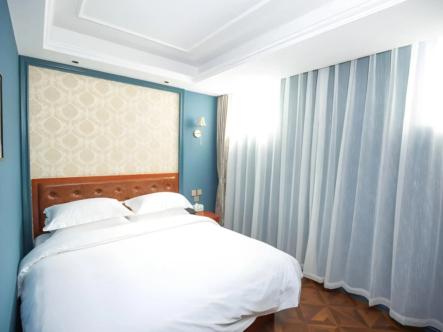 Yiting Zhenshe Hotel (Beijing Qianmen Pedestrian Street)